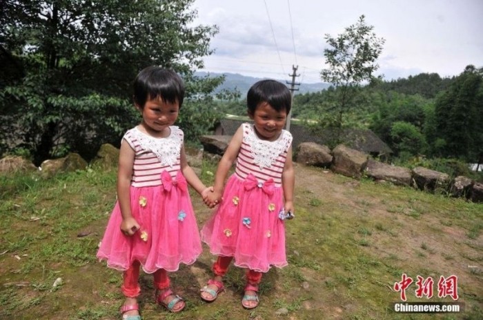 Китайская деревня близнецов