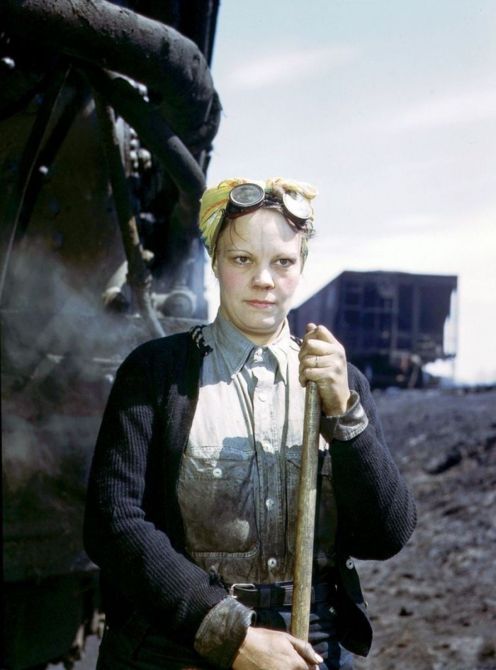 Как работали женщины на железной дороге во времена Второй Мировой Войны
