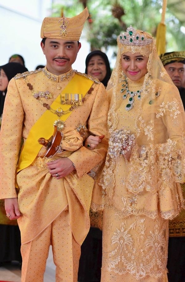 Султан Брунея с размахом женил сына