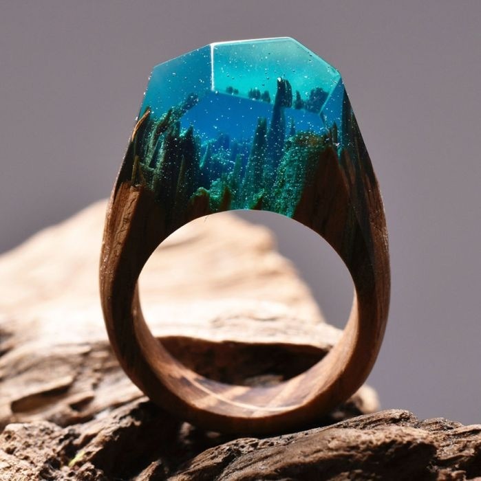 Крутое кольцо из дерева