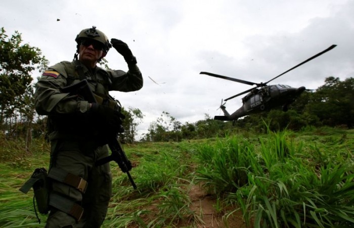 Рейд колумбийского спецназа по нарколабораториям в джунглях