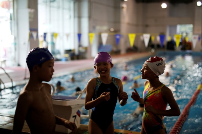 Детская школа плавания в Китае