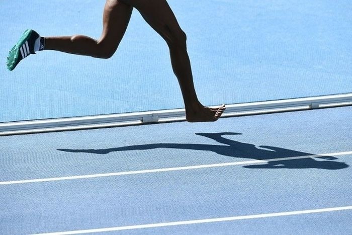 На Олимпиаде в Рио бегунья из Эфиопии пробежала 1,5 км в одном кроссовке
