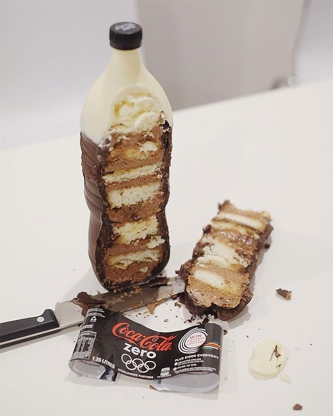 От такой газировки на столе я бы не отказался