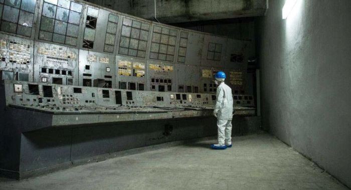 Четвертый энергоблок ЧАЭС спустя 30 лет после аварии (15 фото)