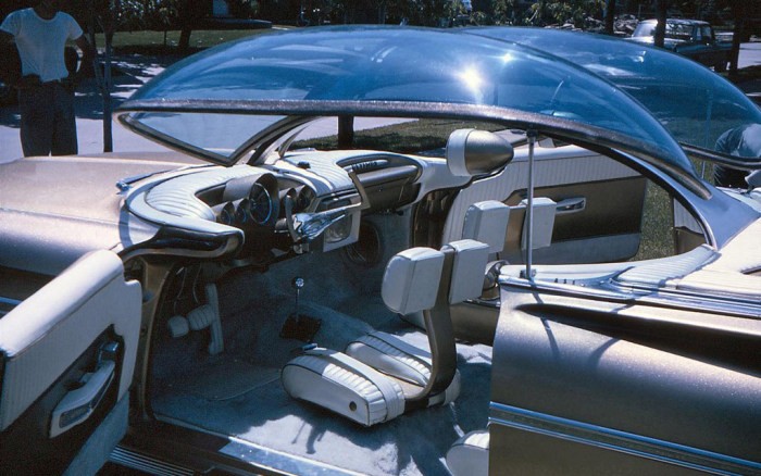 Chevrolet Ultimus - концепт, к которому не были готовы его современники (9 фото)