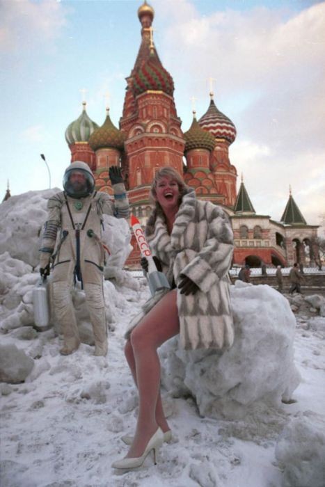 Москва в 90-е (24 фото)