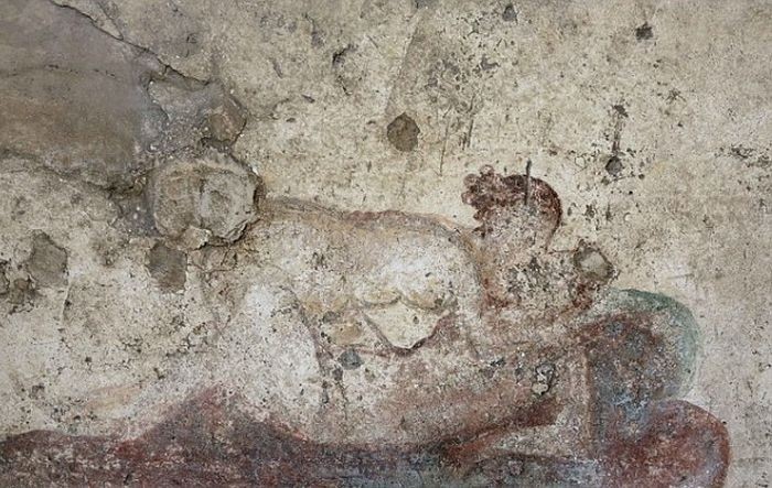Эротические фрески на стенах борделя в Помпеи