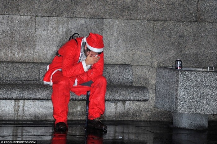 Пьяный «Santacon» в Лондоне