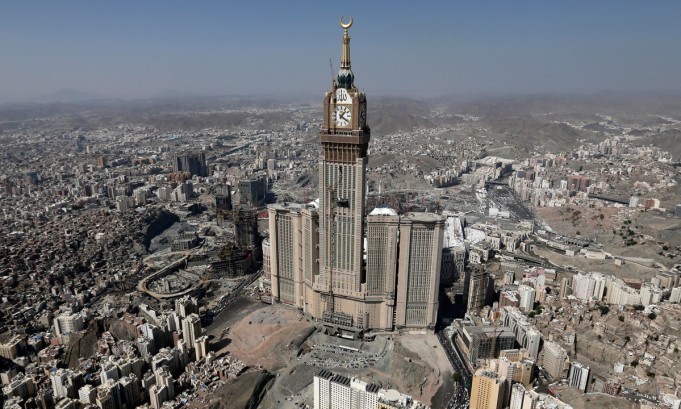 Крупнейшие в мире здания (15 фото)