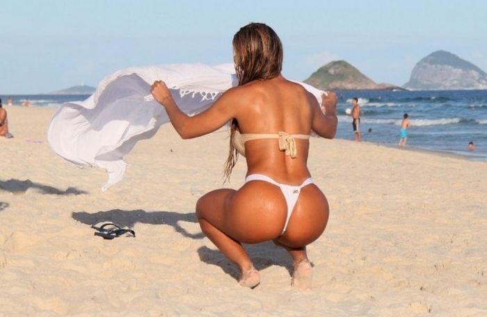 Девушки с бразильских пляжей