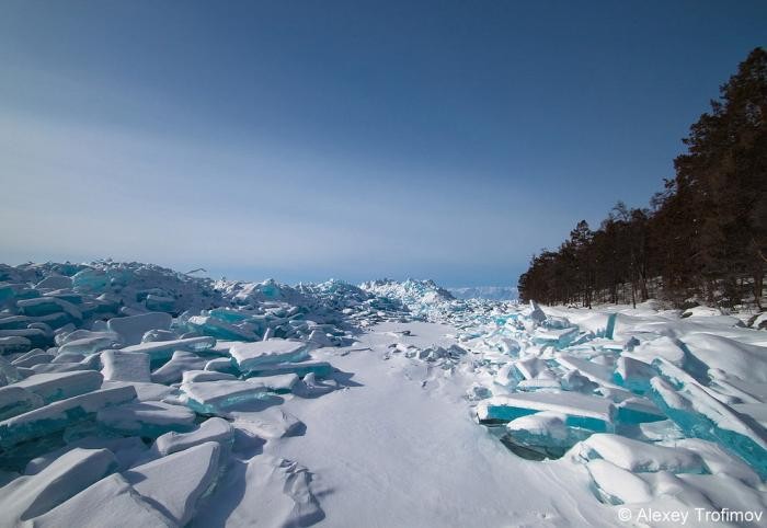 Лед Байкала (13 фото)