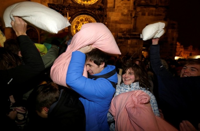 Бой подушками в Праге