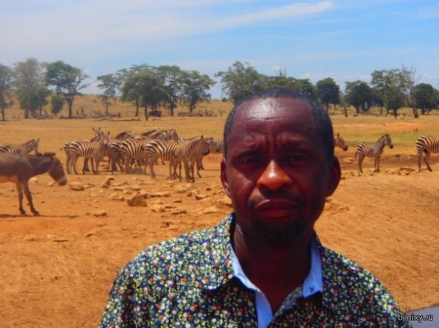 Житель Кении спасает животных от сильной засухи (8 фото)