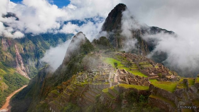 Таинственный город инков Мачу-Пикчу на горном хребте Анд (20 фото)