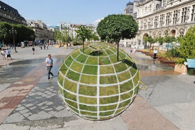 Крутая 3D иллюзия в Париже (5 фото)
