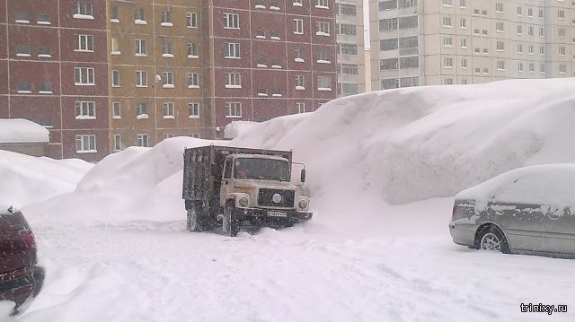 Суровые зимы в Норильске (24 фото)