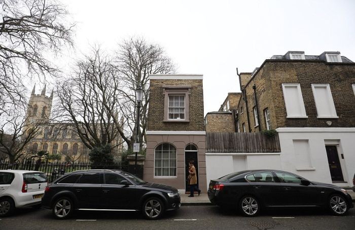 Один из самых маленьких домов Лондона продали за 700 000 фунтов стерлингов (7 фото)