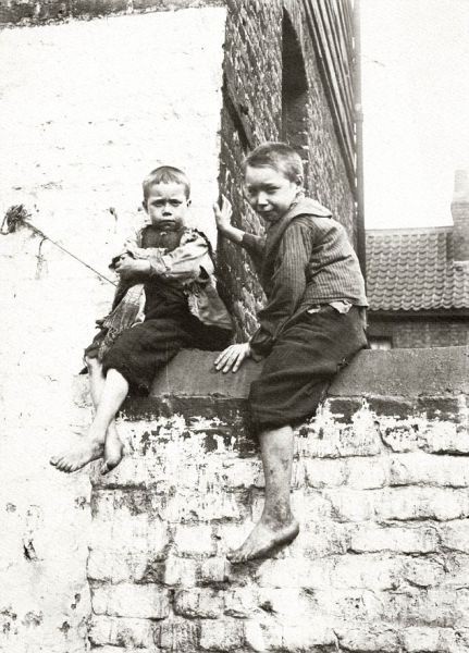 Дети в Англии в 1912 году (22 фото)