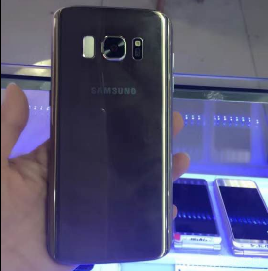 Клон Samsung Galaxy S8 появился раньше оригинала (8 фото)