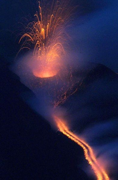 Огненная гора Этна (19 фото)