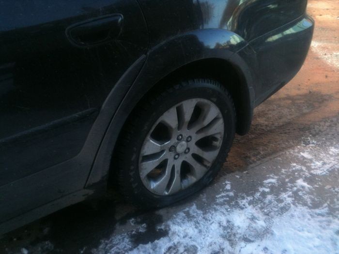 Как северодвинский автомобилист дорожников наказал (17 фото)