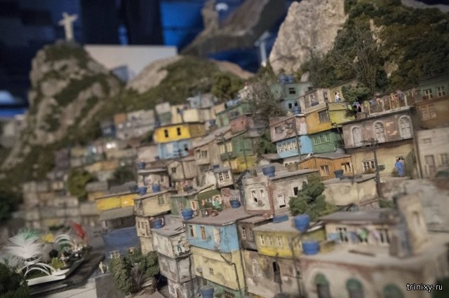 Миниатюры городов мира в одной мегавыставке (16 фото)