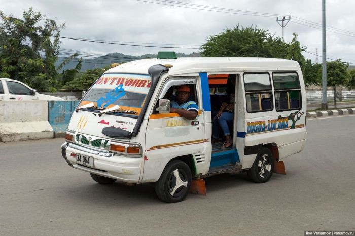 Небезопасный автотюнинг острова Тимор (28 фото)
