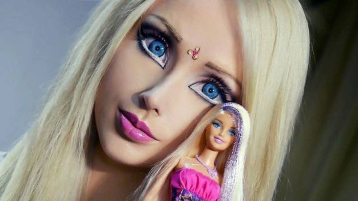 Украинская Барби Валерия Лукьянова без макияжа (13 фото)