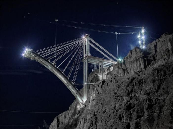 Мост через дамбу Гувера (36 фото)