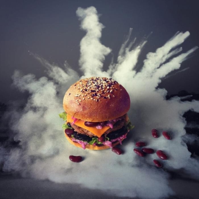 Устрашающие гамбургеры лучше, чем пугающие картинки (15 фото)