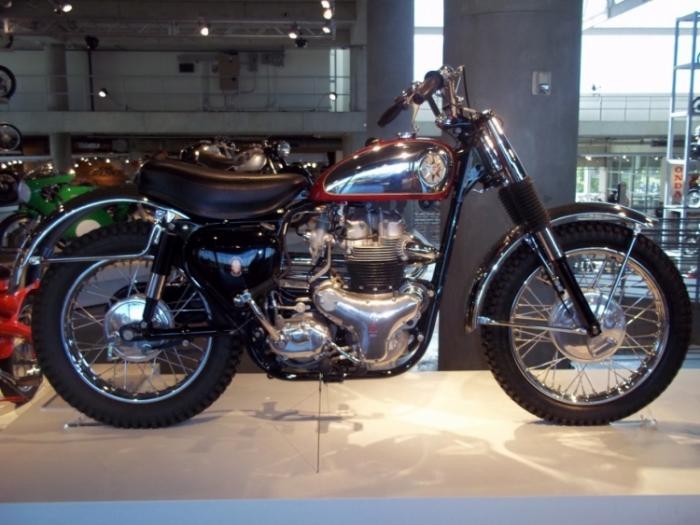 Музей мотоциклов Джорджа Барбера (89 фото)