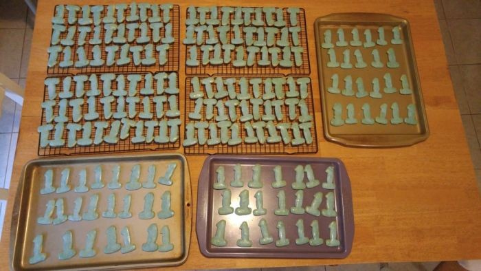 Праздничные печенья необычной формы (4 фото)