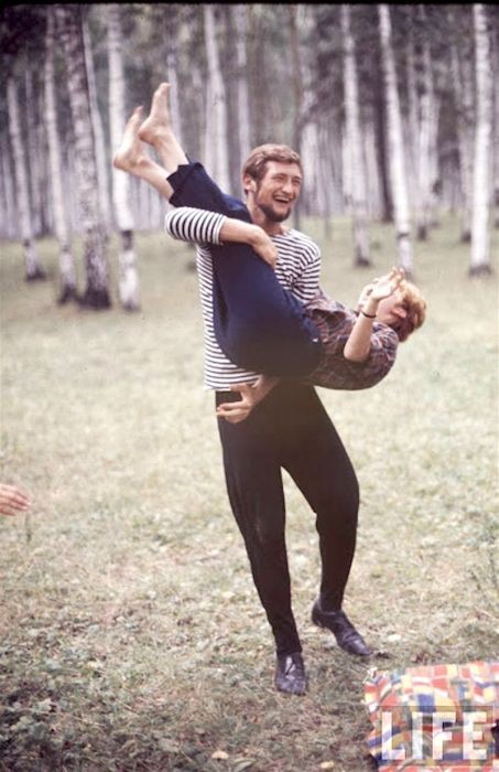 Советская молодёжь 1960-х в объективе американского фотографа (40 фото)
