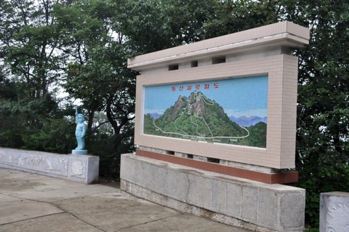 Фото с экскурсии по Северной Корее (59 фото)