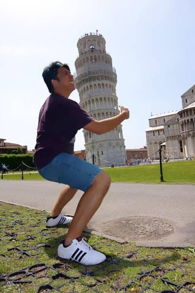 Забавные фото с Пизанской башней (39 фото)
