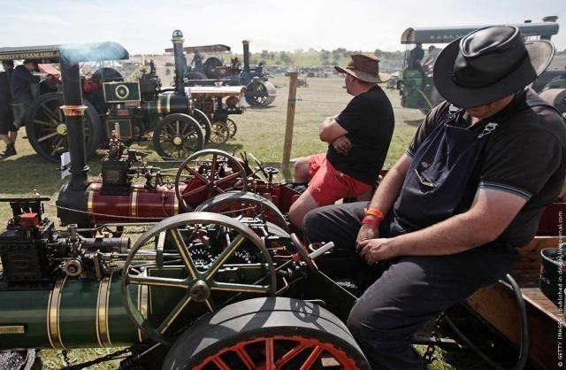 Выставка паровых машин – Great Dorset Steam Fair (23 фото)