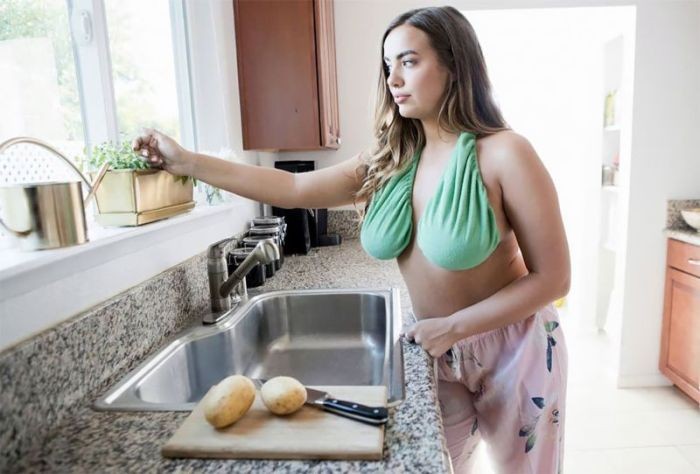 Гамак-полотенце для груди набирает популярность (17 фото)