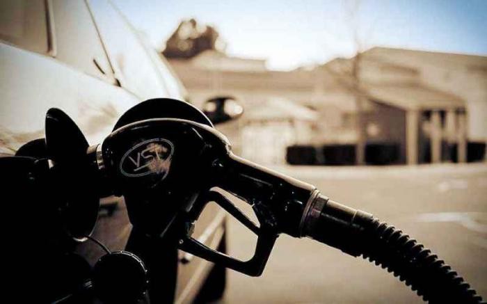 10 хитростей для экономии бензина (10 фото)