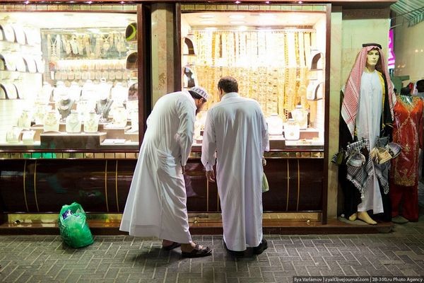 Дубайский золотой рынок (38 фото)