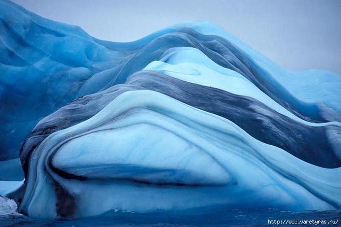 Полосатый айсберг (4 фото)