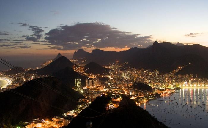 Темная сторона жизни в Рио-де-Жанейро (7 фото)