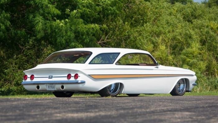 Рестомод Chevrolet Impala Double Bubble 1961 - нетипичный универсал