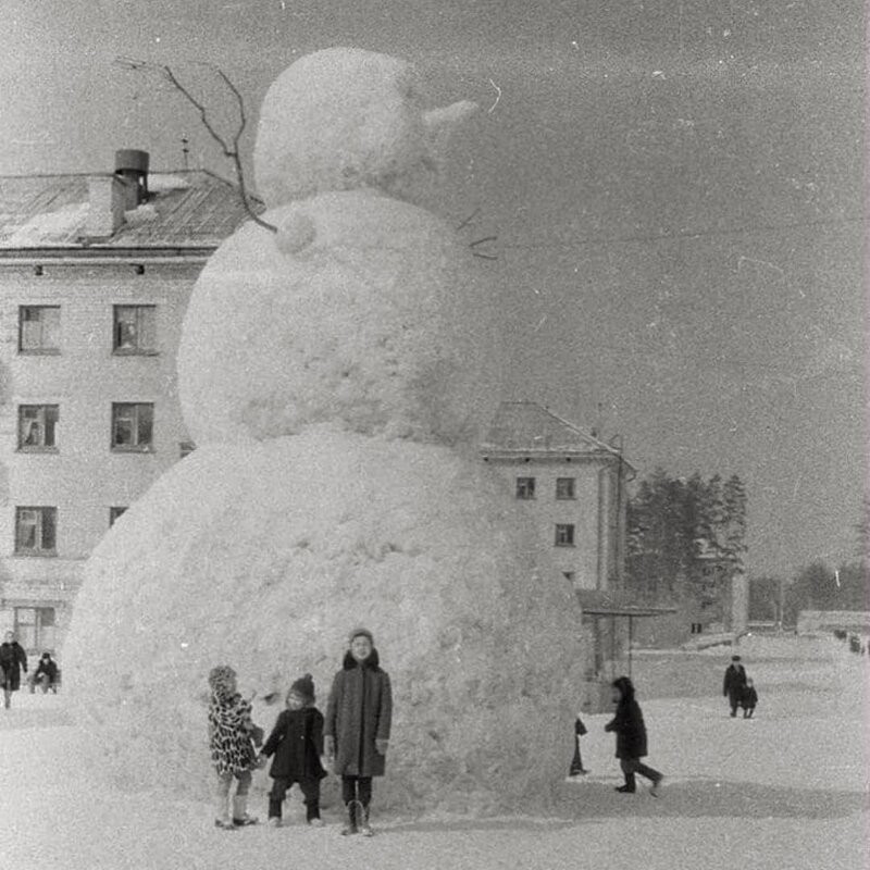 Креативные снеговики (27 фото)