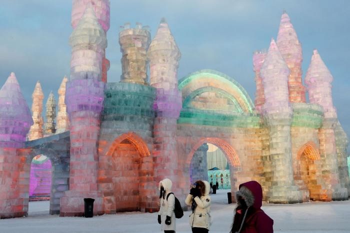 Фестиваль льда и снега в Харбине 2019 (22 фото)