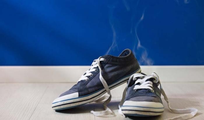 Как избавить обувь от неприятного запаха (6 фото)