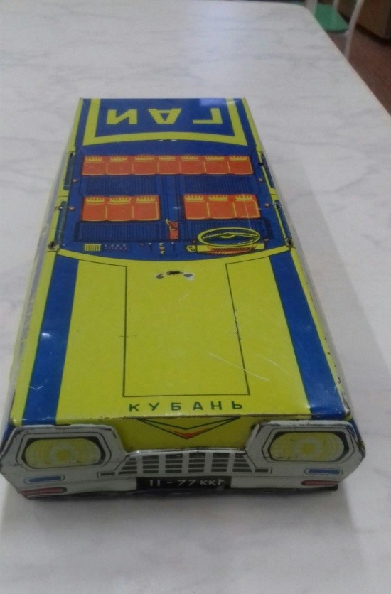 Советская игрушка "Автомобиль ГАИ" (3 фото)