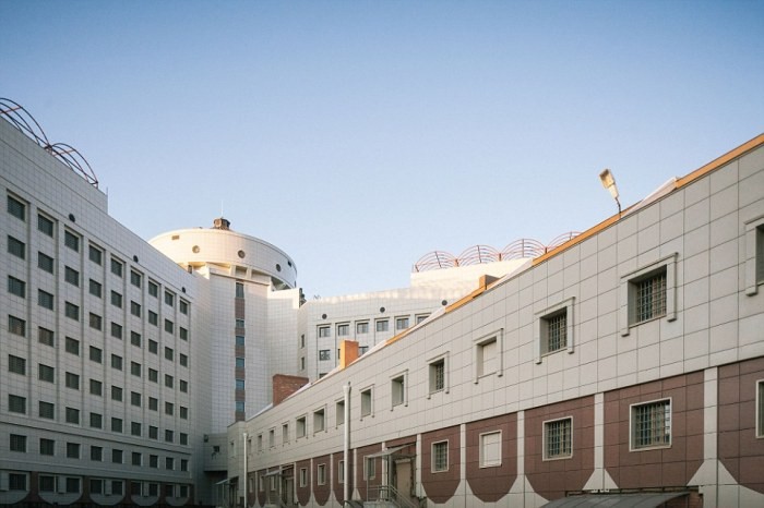 Самая уютная в России тюрьма открывает свои двери (13 фото)