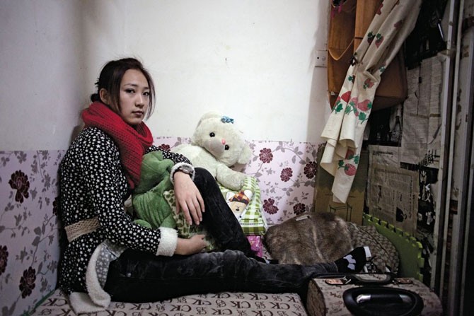 Жители пекинских подвалов (8 фото)