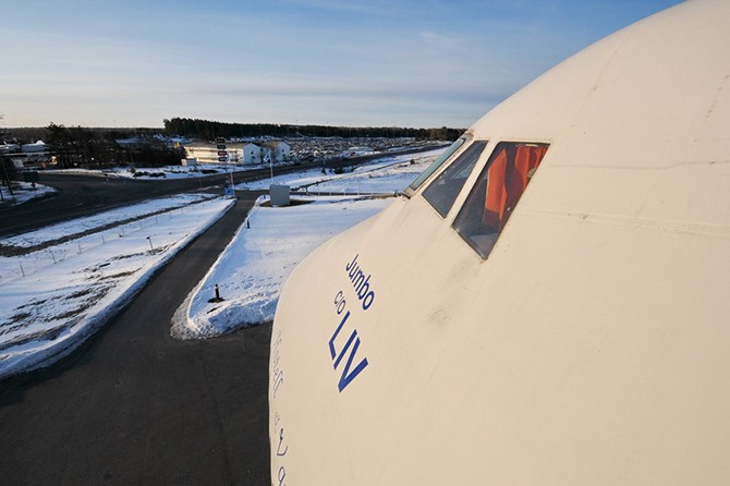 Отель-самолет Боинг-747 в Стокгольме (10 фото)